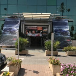 haupteingang-der-mall - Location Appartement Meublé Rabat Maroc - Masterhost