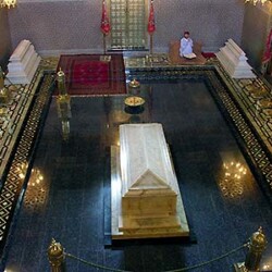 tombeau-mohammed-v-large - Location Appartement Meublé Rabat Maroc - Masterhost